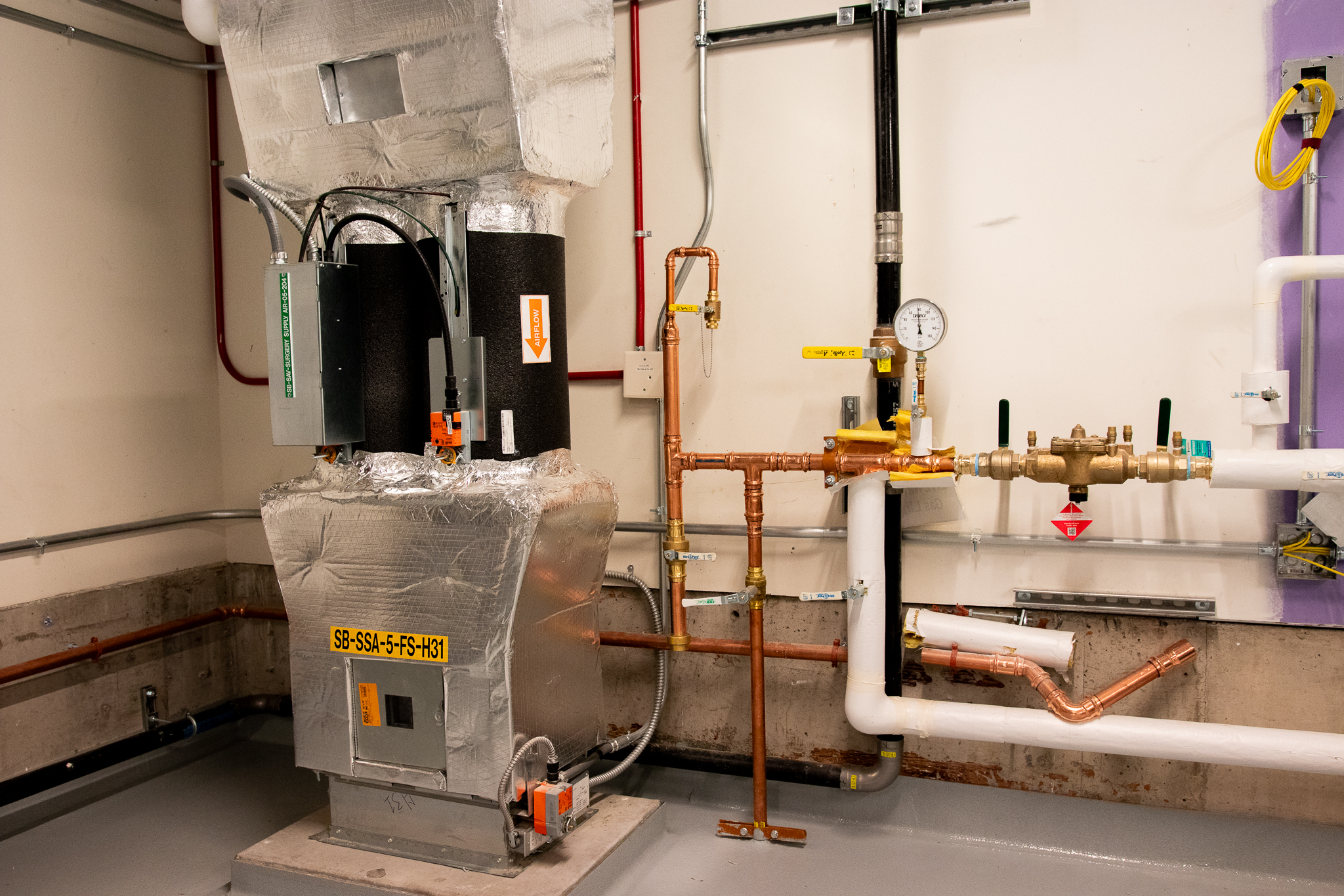 040226_ANW_RMSchulzeSurgery&CriticalCareCenter_38