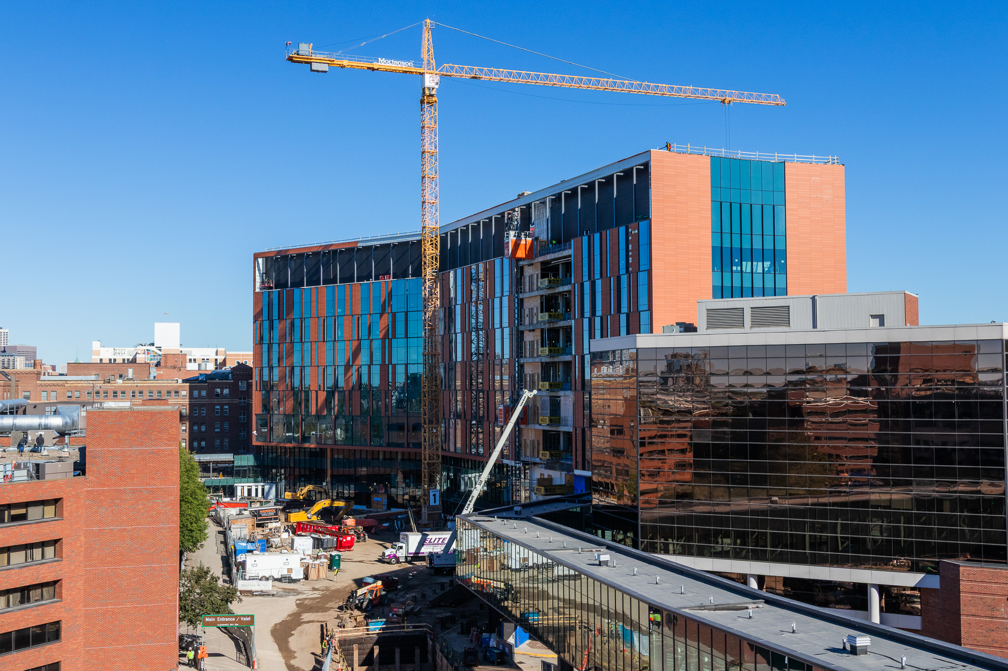 101325_ANW_RMSchulzeSurgery&CriticalCareCenter_26