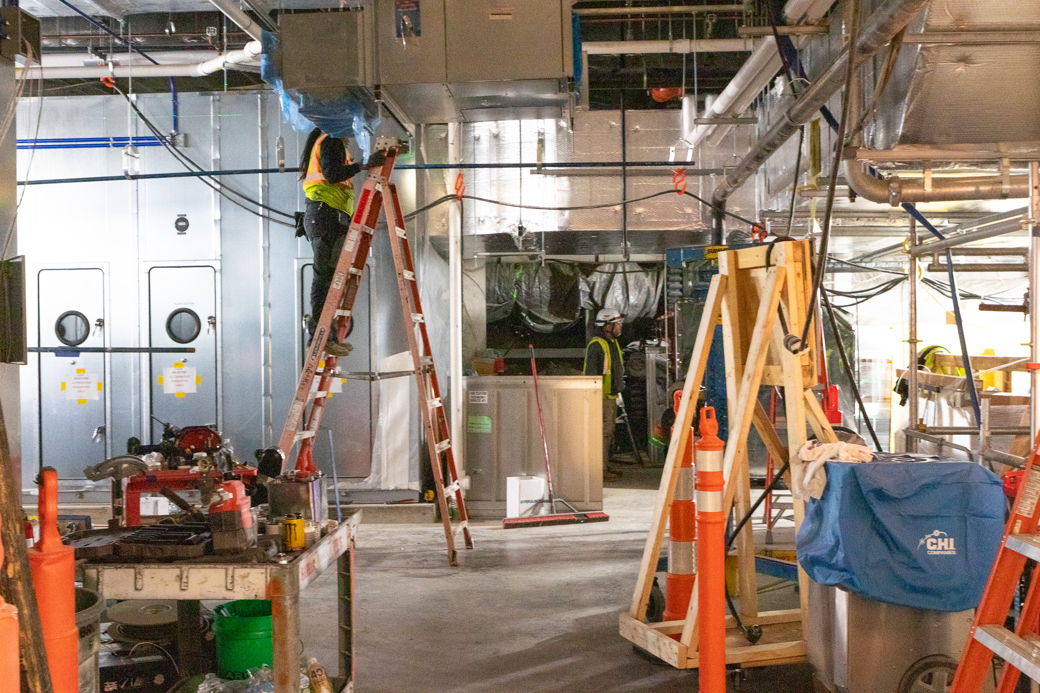 101325_ANW_RMSchulzeSurgery&CriticalCareCenter_4_Basement AHU