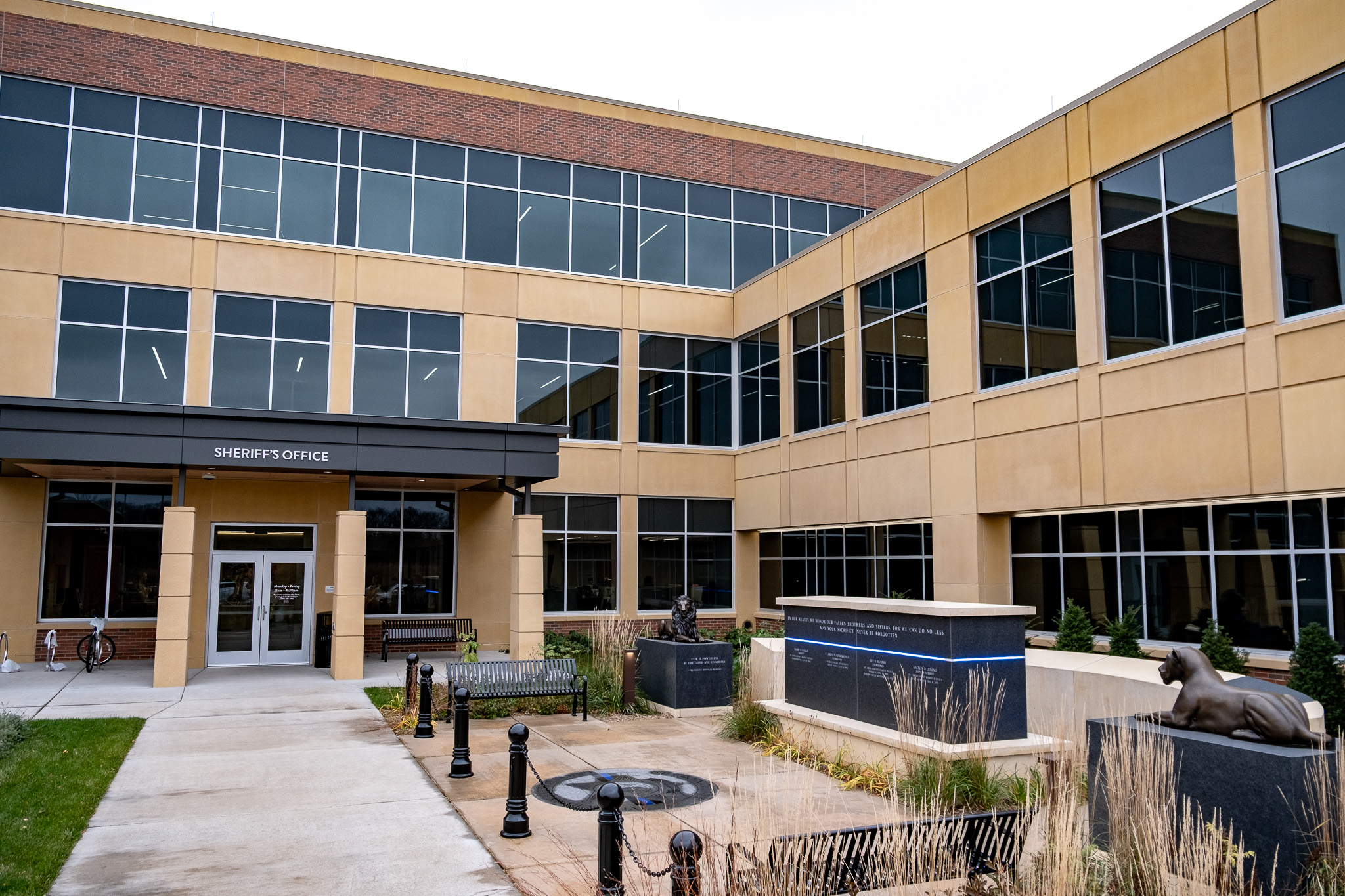 110725_StCroixCountyGovCenter_7_Sheriffs Office and Memorial