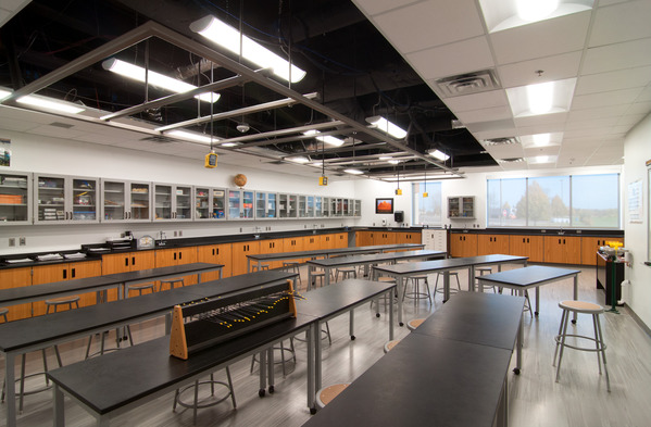 Waconia_Public_Schools_HS_Renovation (10)